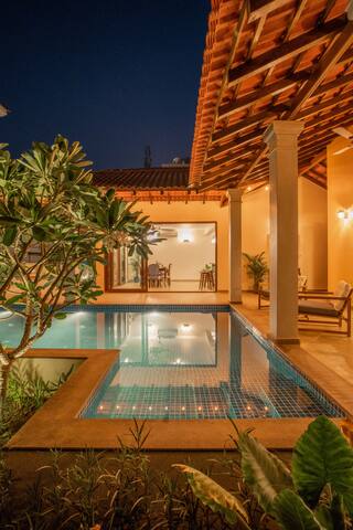 Luxury 4 BHK Bedroom Villa with Private Pool