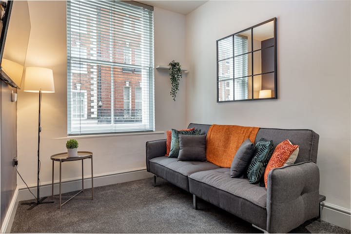 Whiskawaystays - Foregate Street - Apartment 2 - Worcester, UK