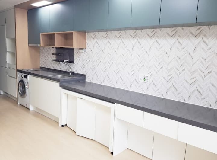 Misa Station 2 minutes / clean accommodation