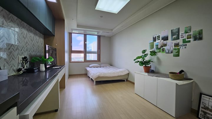 Misa Station 2 minutes / clean accommodation
