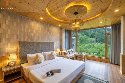 Superior Deluxe Room in Old Manali (Goshal Road)