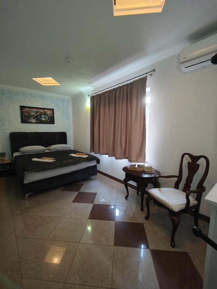ಬೆಡ್‌ರೂಮ್ 2