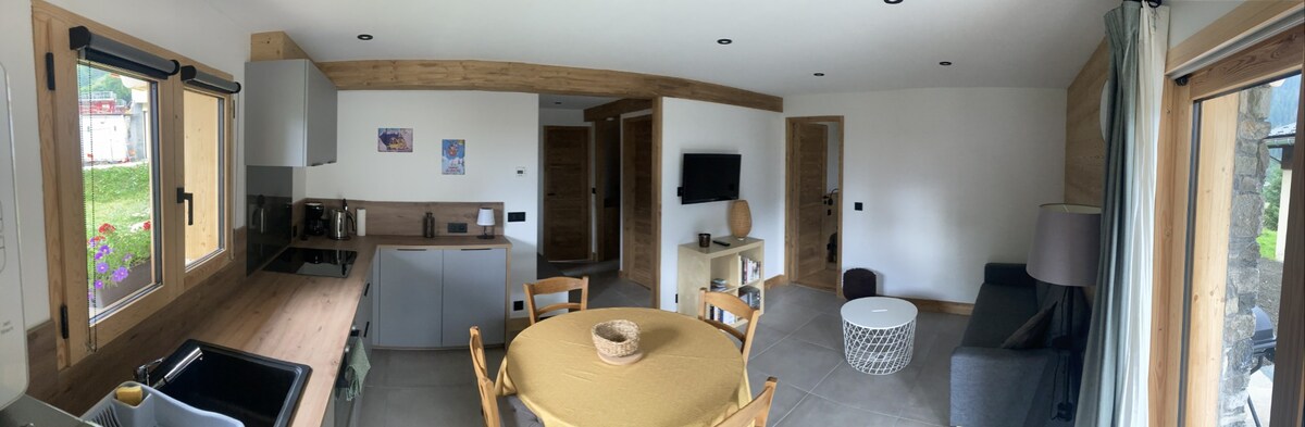 Propiedad de Airbnb exitosa: 4-person apartment en Champagny En Vanoise