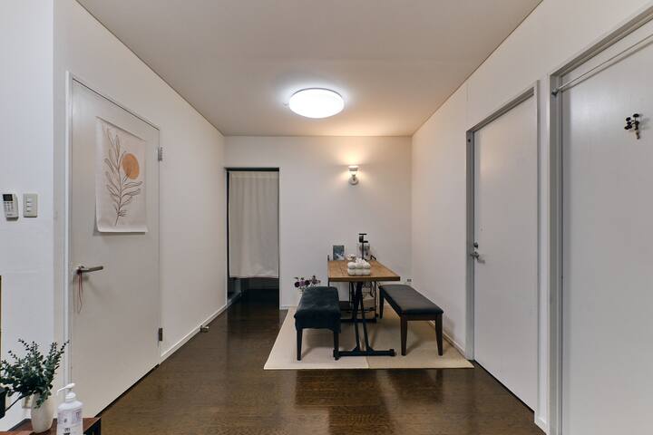 Huge 3 rooms 2 different view. 10ppl/Shinjuku 2st. gallery image 5