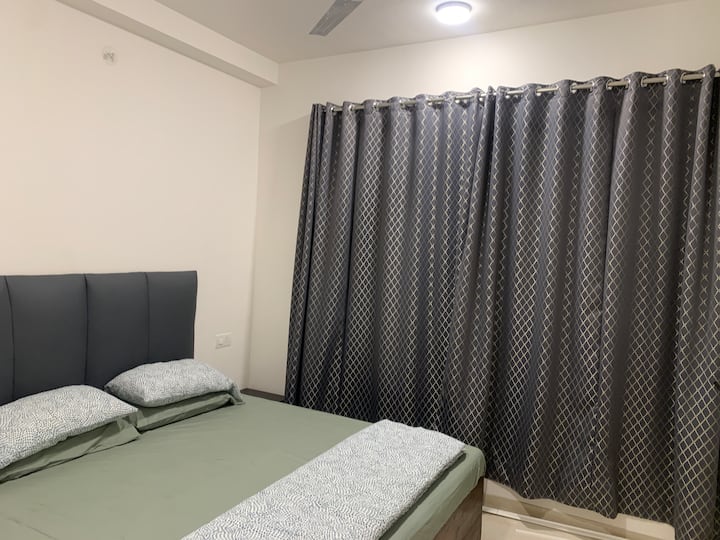 საძინებელი 2