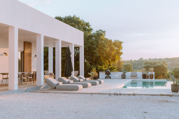 Luxury design villa with pool in top location