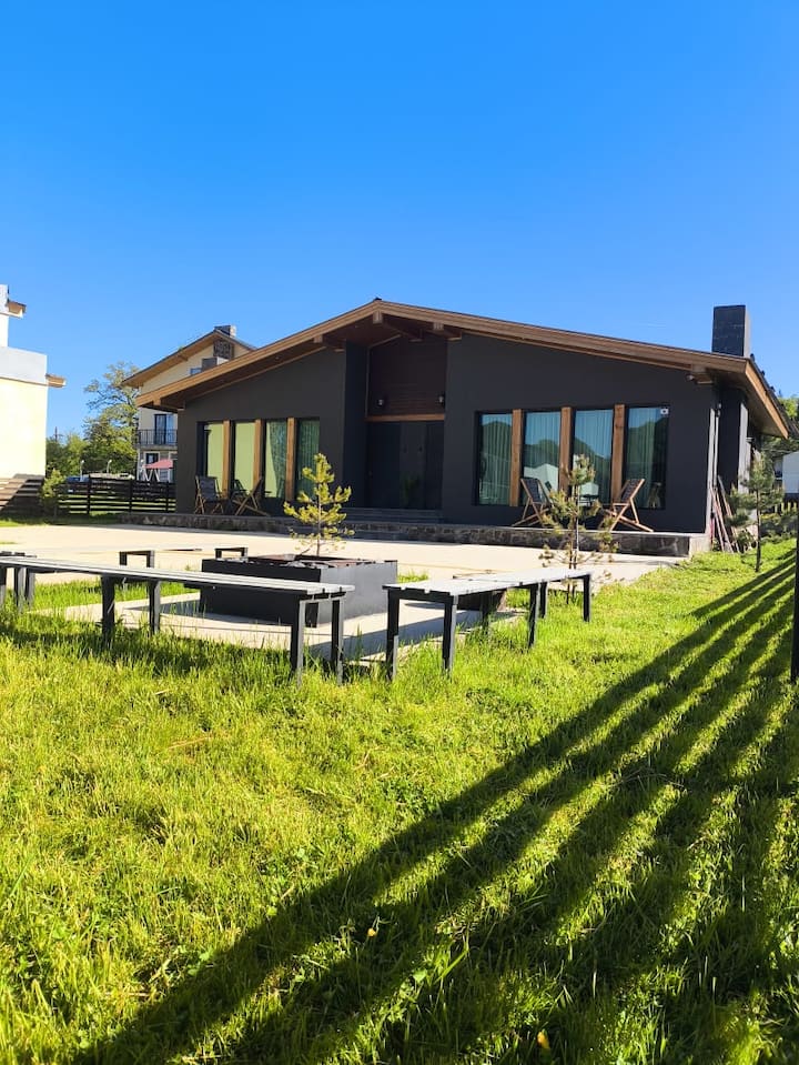 TwinSide Chalet Bakuriani