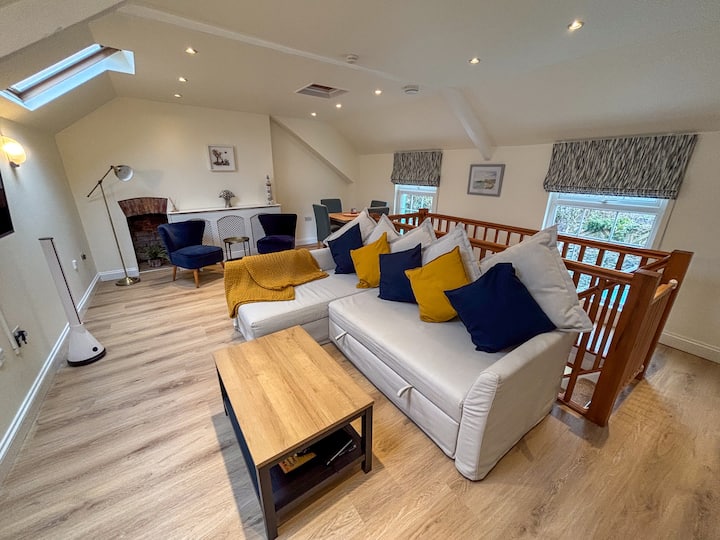 The Coach House - Porthcawl