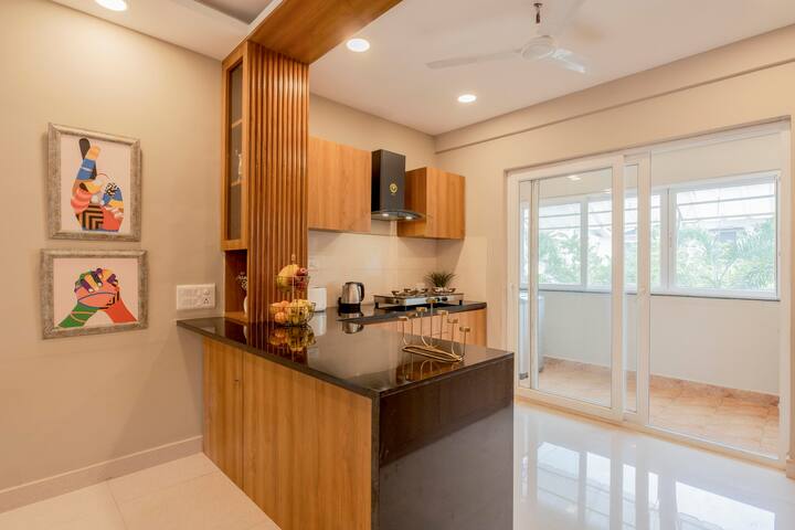 Full kitchen image 1