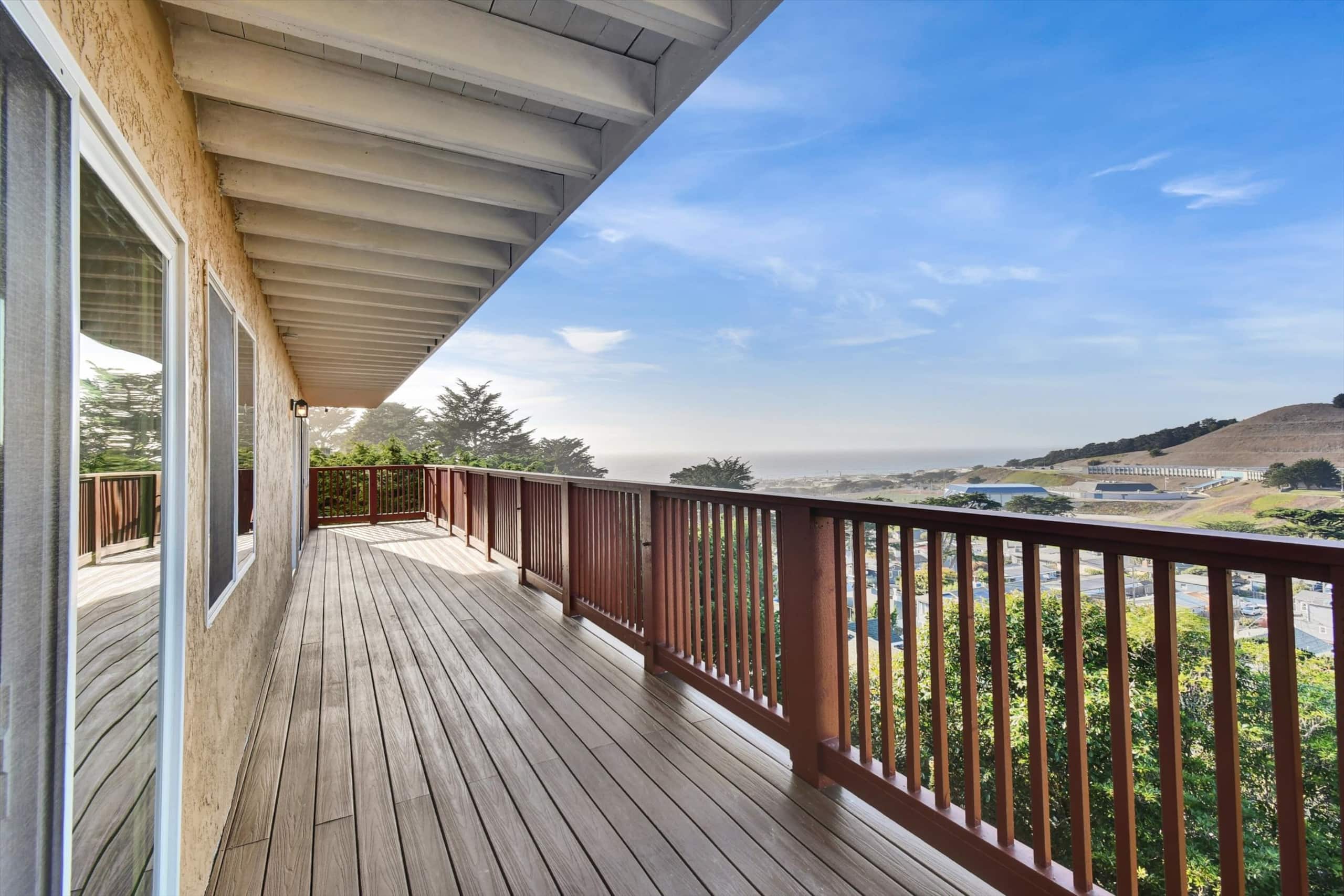 Ocean View Home with 3 Private Decks, Pacifica - Photo 45