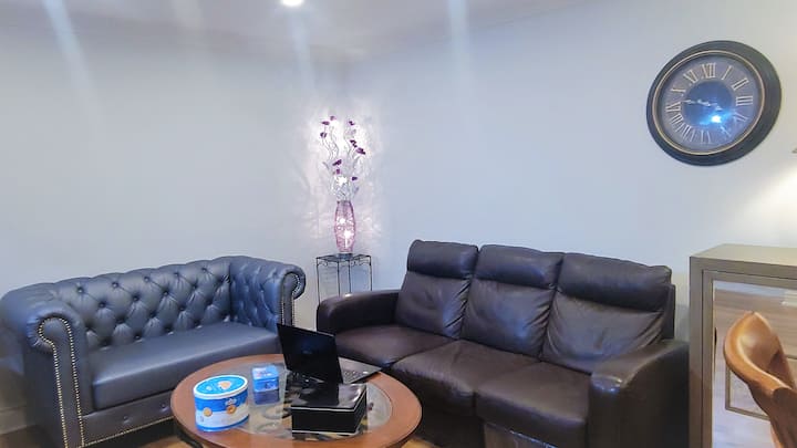 Quite Bungalow, 3bedrooms, Nature-like Backyard - Richmond Hill