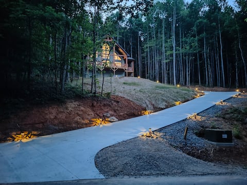 The Breakaway at Catawba Falls