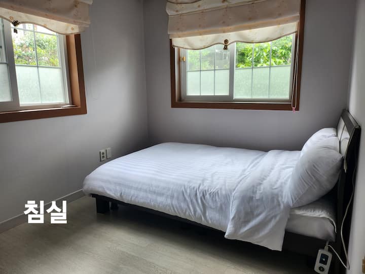 Piano terra camera DA letto