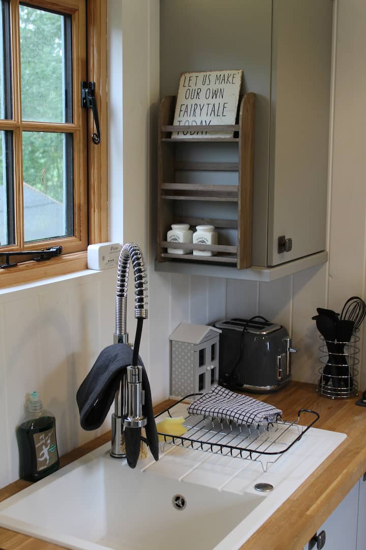 Shepherd's Hut Retreat - Norfolk