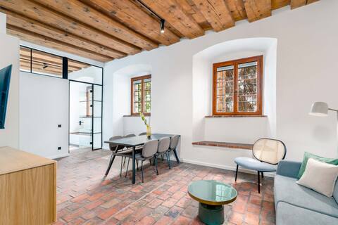 limehome Krems Undstraße | Two-Bedroom Suite