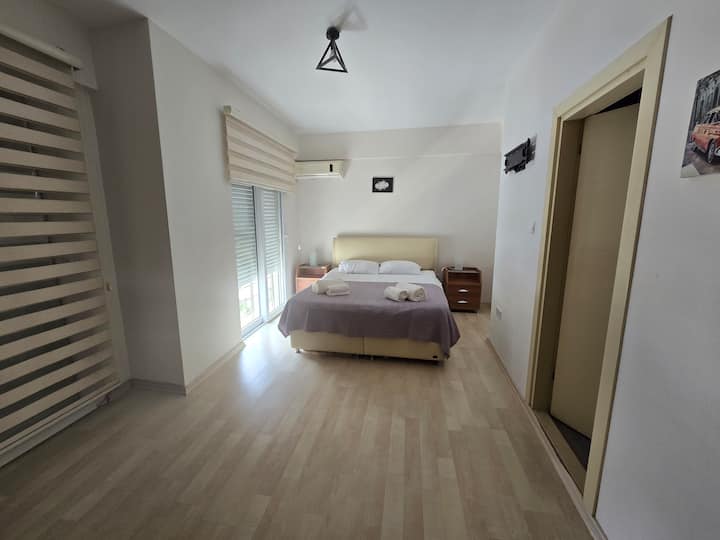 Спална соба 1