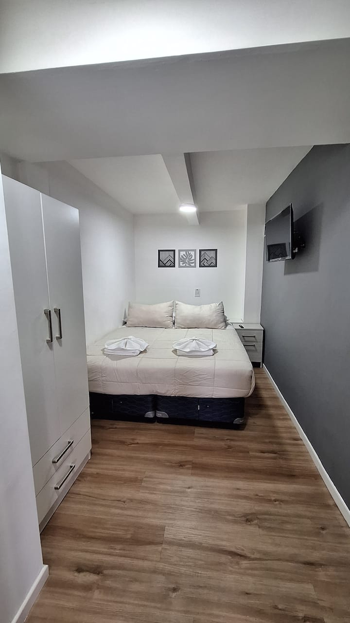 Spavaća soba 1