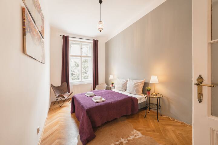 Princ Lucas gallery image 5