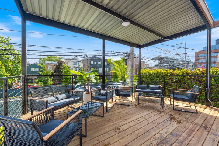 Six-Bedrooms in Wrigleyville gallery image 3