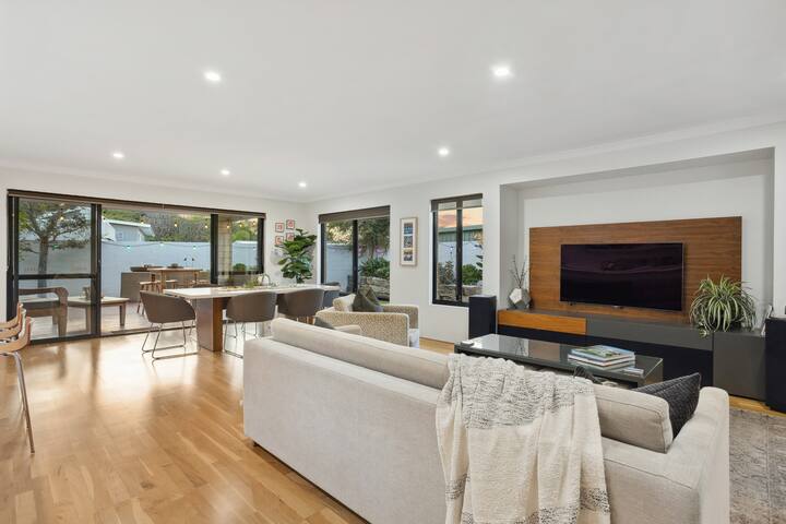 Sea La Vie - Mandurah
