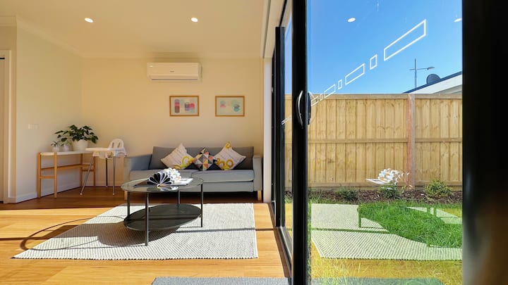 2024built/car Park/study/washing Machine & Dryer - Little River, Australia