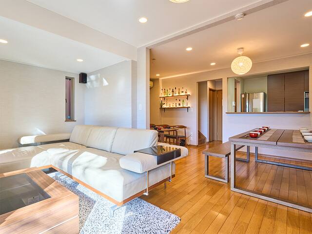 東京都心。143㎡の広々とした上質な宿。山手線田端駅4分、最寄駅から上野9分東京16分新宿19分。 gallery image 2