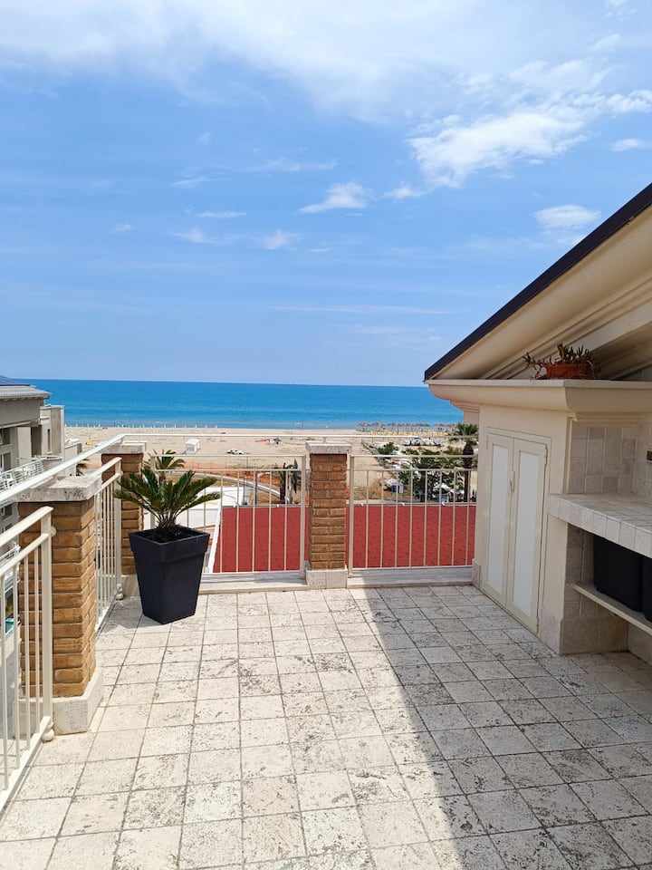 Mansarda Vista Mare - Alba Adriatica