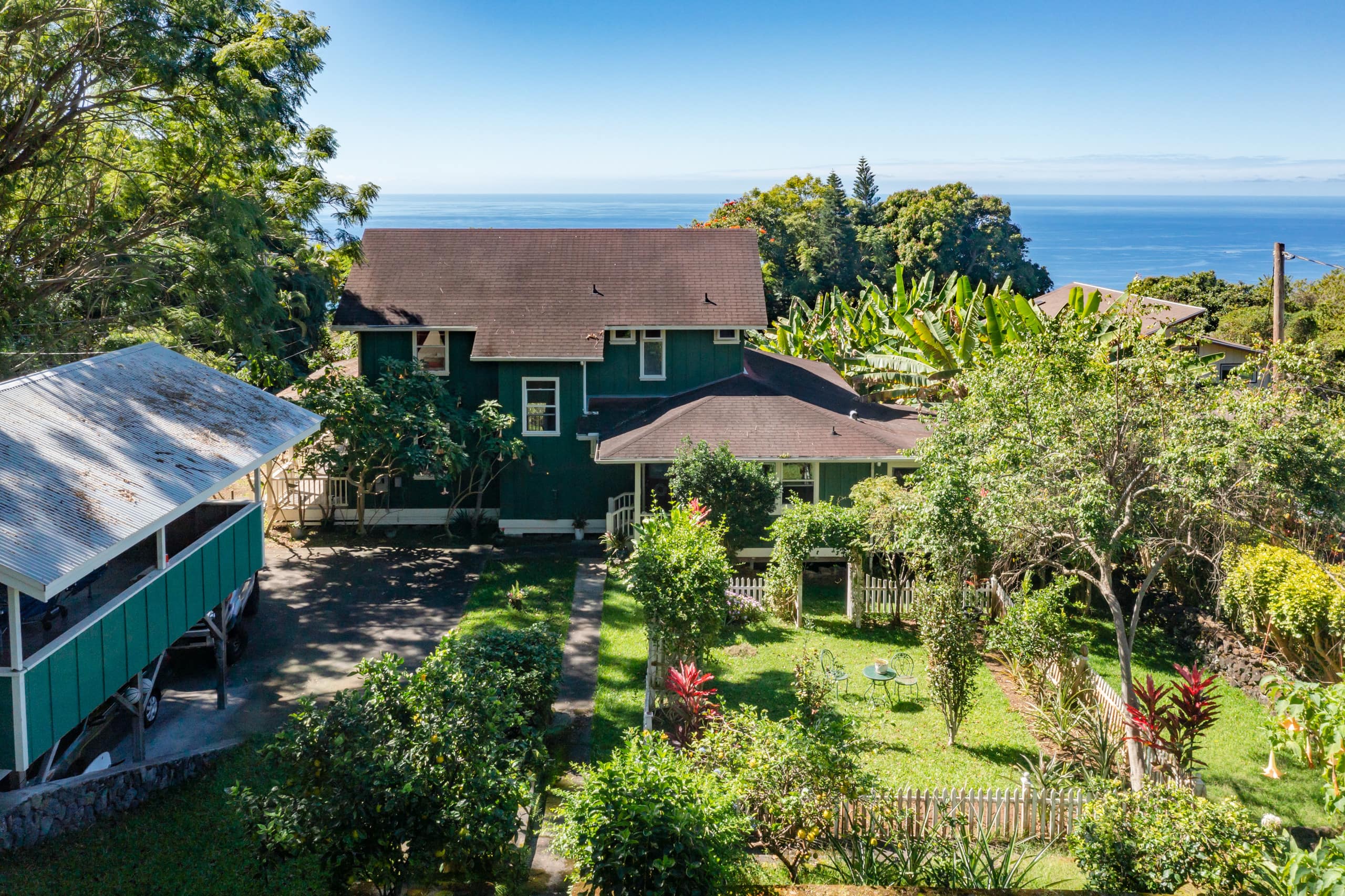 Home in Holualoa · ★4.91 · 4 bedrooms · 6 beds · 3 private baths - Image 16