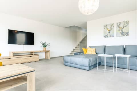 Stockhorn Apartment - Aare Jungfrau AG