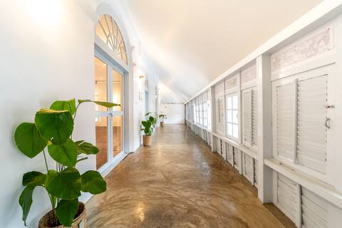 Feel Home - Fort Kochi Central