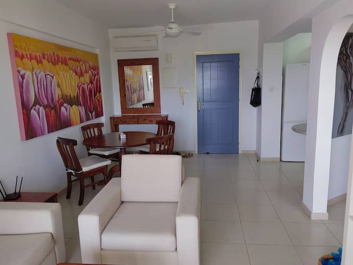 Apartment In Yeroskipou - Мандрия