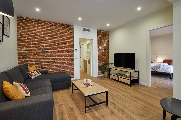 BBarcelona Sagrada Familia 12 gallery image 2