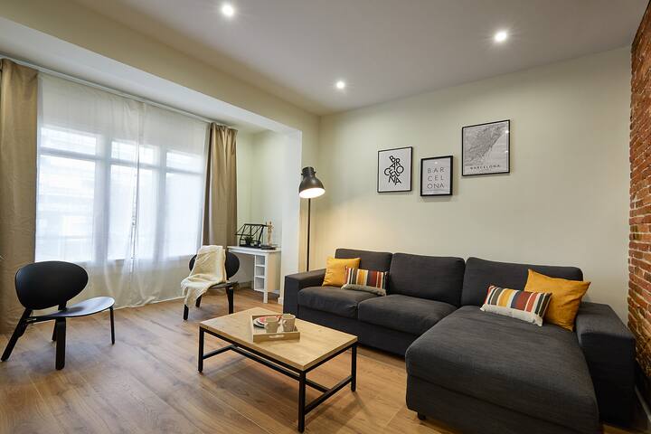 BBarcelona Sagrada Familia 12 gallery image 3