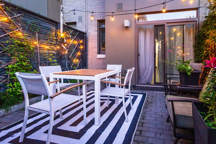 Modern downtown house with patio and parking