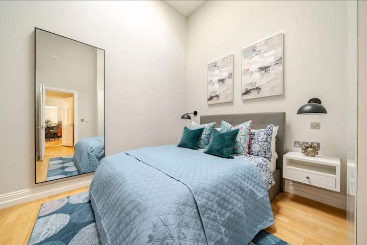 Modern 3 Bed 2 Bath Apartment Close to Mayfair gallery image 4