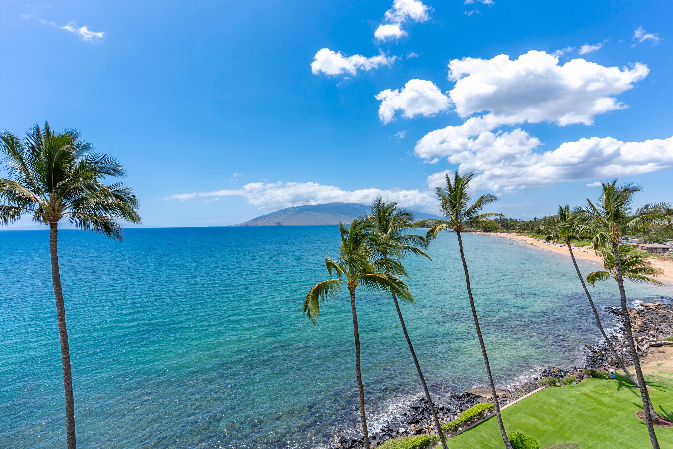 Home in Kihei · ★4.44 · 2 bedrooms · 3 beds · 2 baths - Image 79