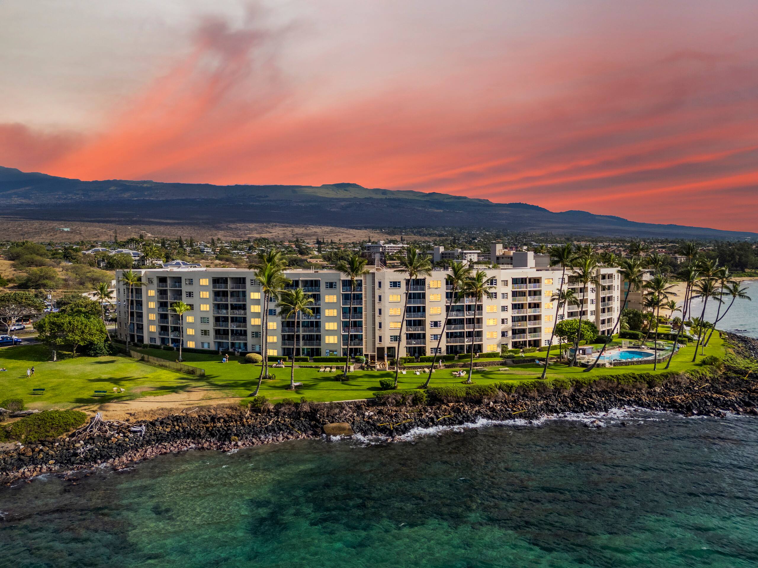 Home in Kihei · ★4.44 · 2 bedrooms · 3 beds · 2 baths - Image 92