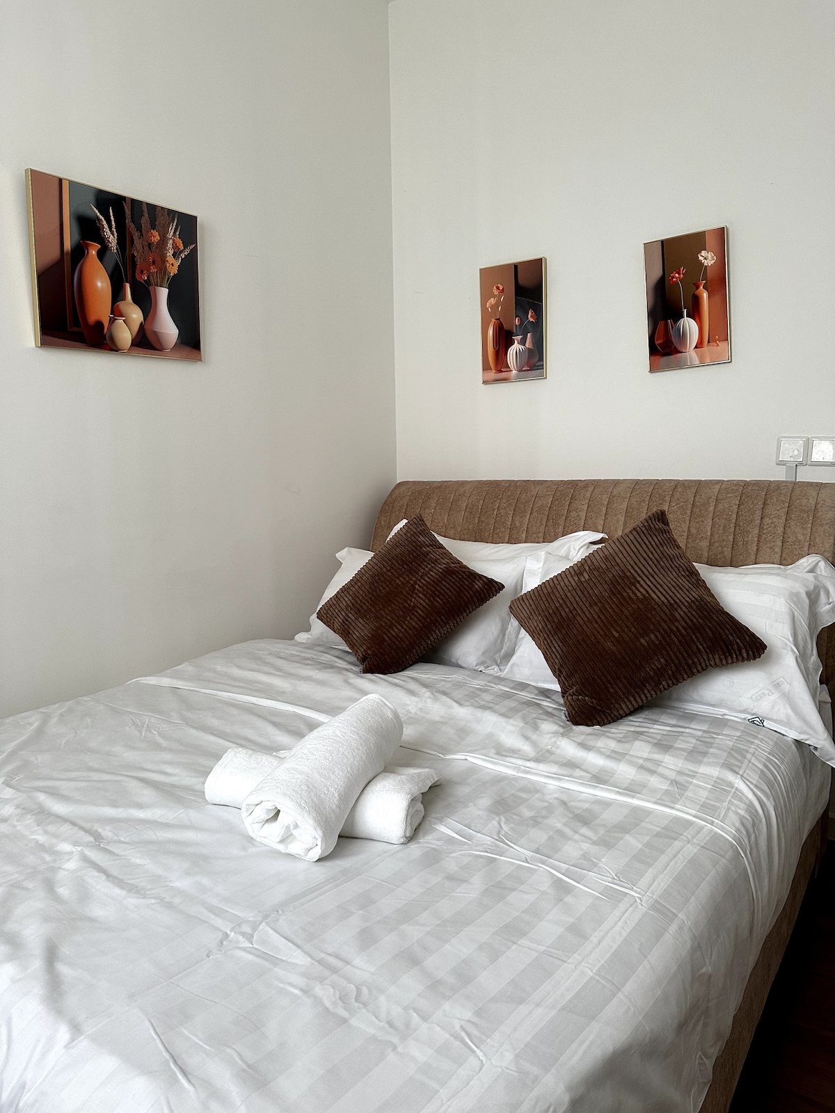 Განტვირთვა გარანტირებულია ჩვენს ორადგილიან საწოლში.