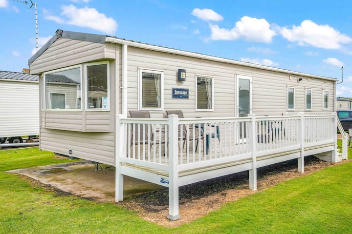 Sunscape Lodge by the Sea