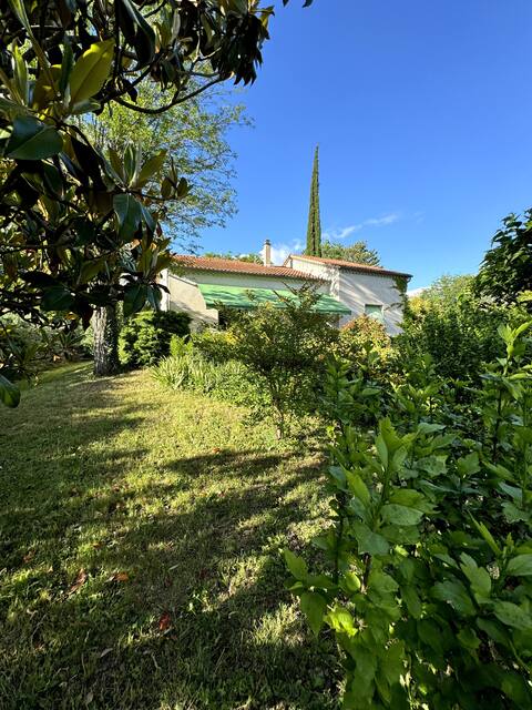 House, 10 min from CREST, private river access