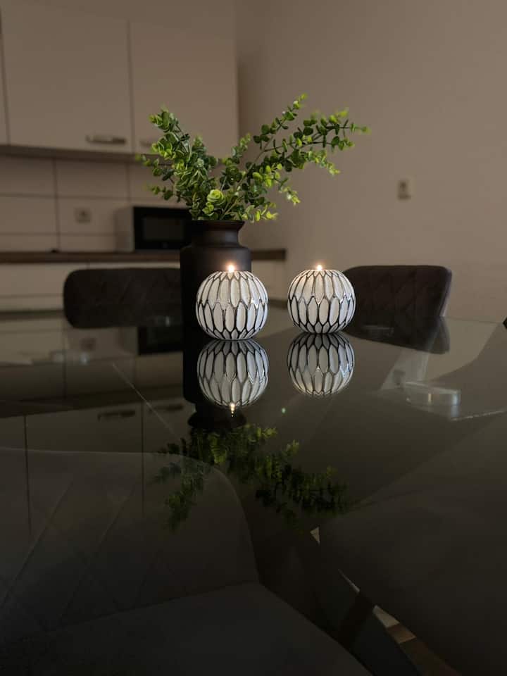 Tasteful apartment, 100 sqm, 3 bedrooms, fully equipped.