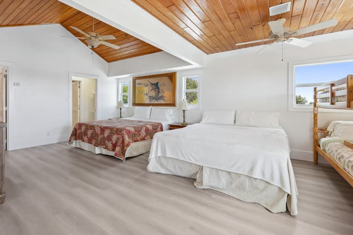 Coco Lada Bedroom 1