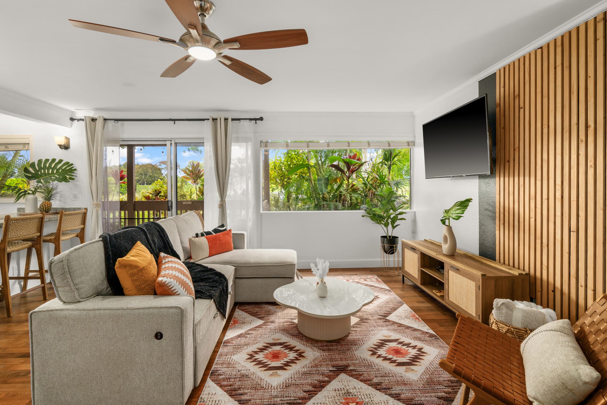 Condo in Princeville · ★4.96 · 1 bedroom · 2 beds · 1 private bath - Image 3