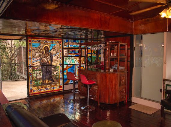 Top Airbnb: Cozy Stained Glass Apartment in CDMX en Azcapotzalco