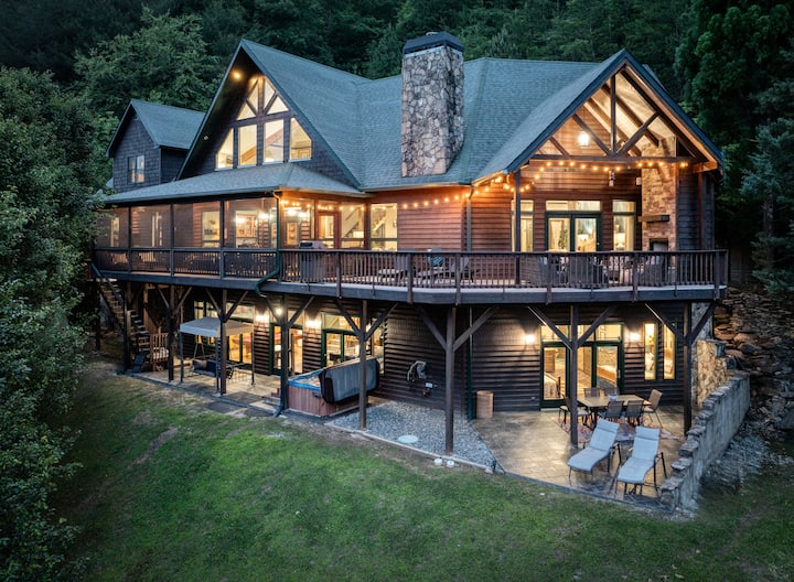 6 Br Lodge On The Toccoa W/pool - Georgia
