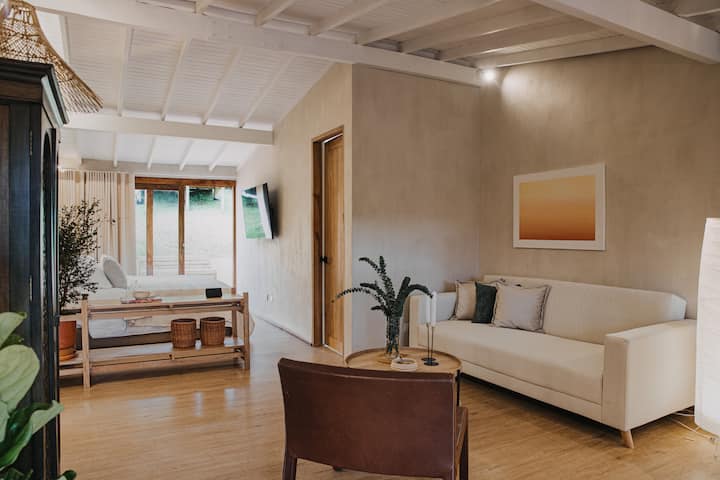 Cozy Family Loft Cabin W Jacuzzi & Bbq Llanogrande - Rionegro