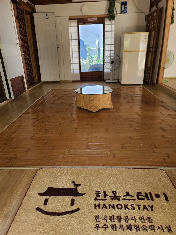 საძინებელი 4