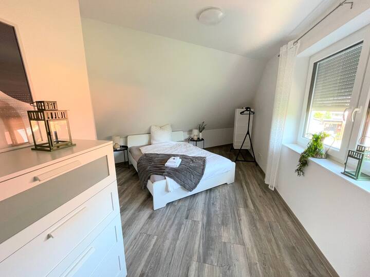 La acogedora cama matrimonial 160 en el dormitorio 2