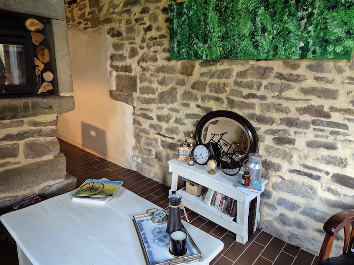 Beynat - Rose - Gîte 2/3 Personnes (Avec Piscine) - Corrèze