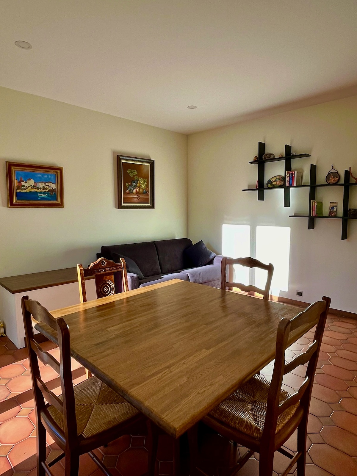 Annonce Airbnb populaire: Apartment between Sea & Mountain à Mougins